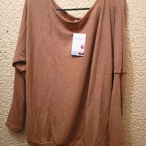 Lightweight taupe sweater NWT